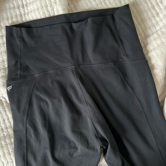 Fabletics Over the Belly Maternity Workout Leggings • M - Picture 2 of 5